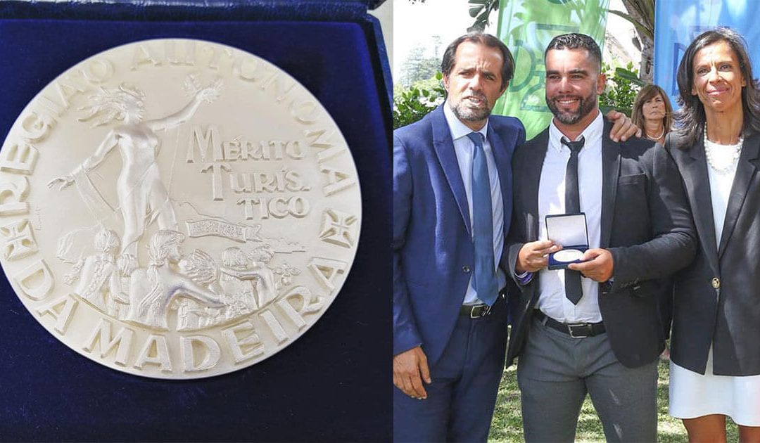 Mex erhält die Silbermedaille des Tourist Merit